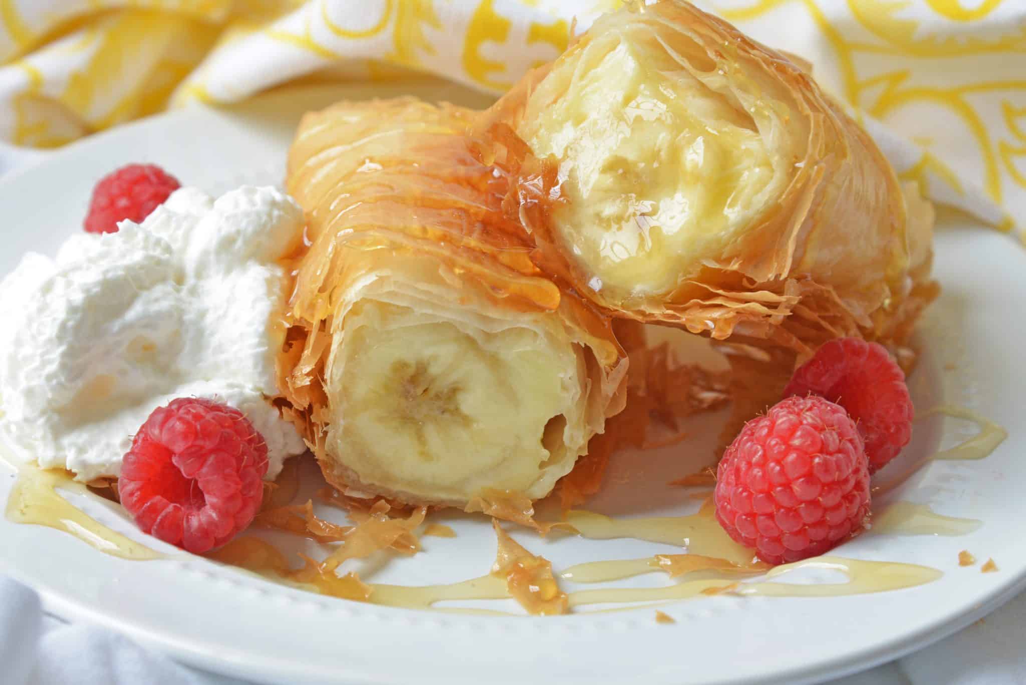 2 BANANA CHEESECAKE EGG ROLLS